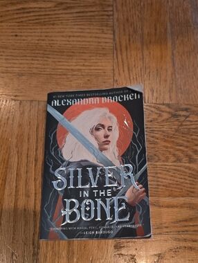 Silver in the Bone by Alexandra Bracken - Black & Silver Cover